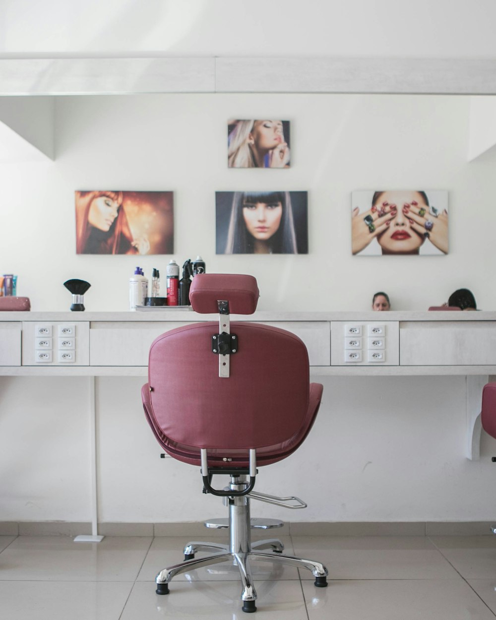 A styling station inside ÉCLAT